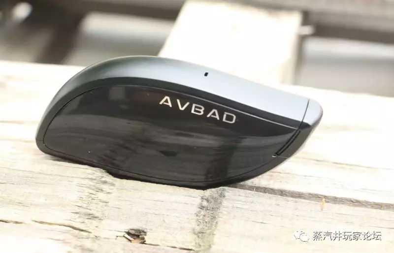 时尚外观触摸控制加热不燃烧电子烤烟–AVBAD的TT