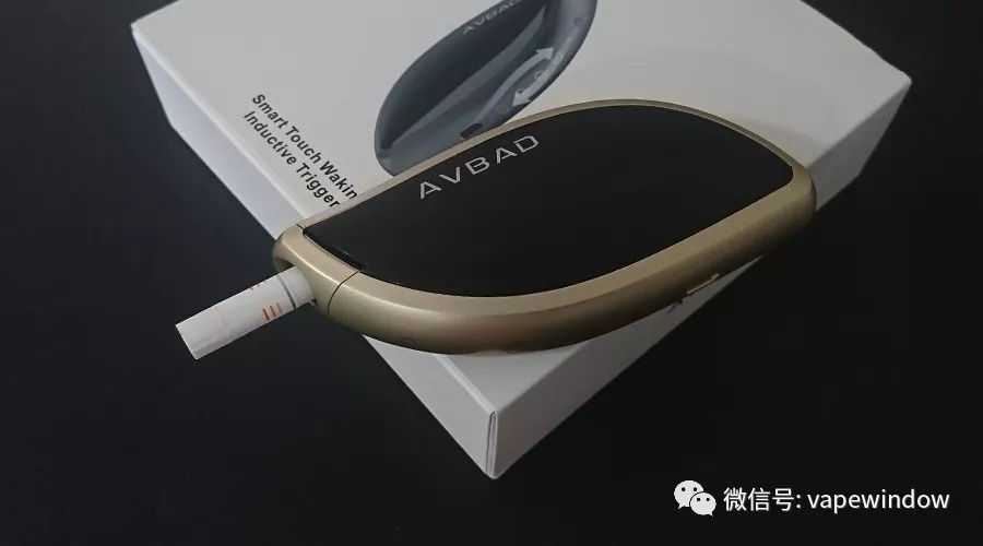 IQOS不算啥，因为有了我国产智能触摸AVBAD TT