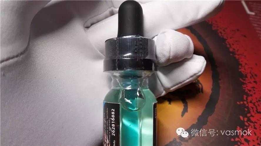 iqos怎么用:异世界的鸡尾酒——BLUE DRAGON