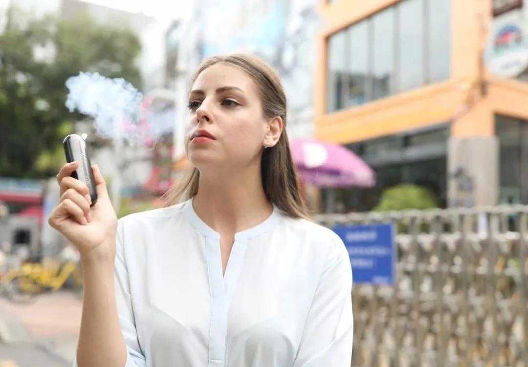 同级不同类 I 请不要再把电子烟和加热不燃烧产品混为一谈了！