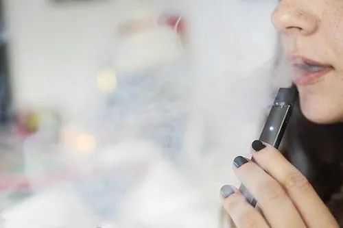 16岁女孩抽电子烟怎么办?