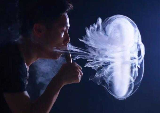 为什么电子烟一抽就会咳嗽?