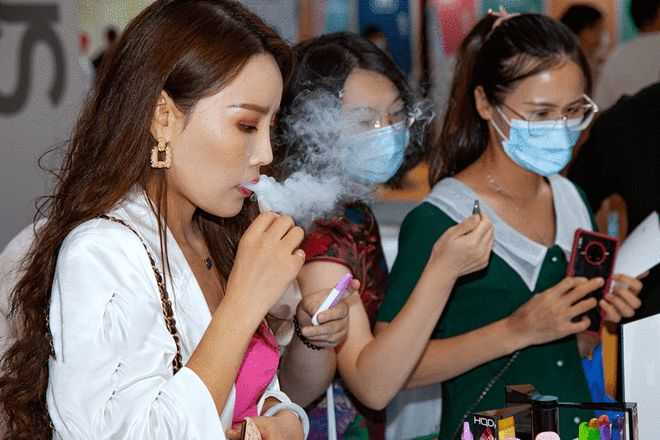 女生抽电子烟会上瘾吗?关键在于尼古丁