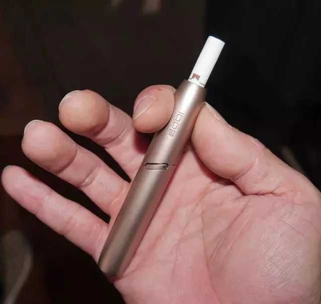 学习iPhone营销路线 IQOS电子烟三代在日本领先全球独家发售(附开箱图)
