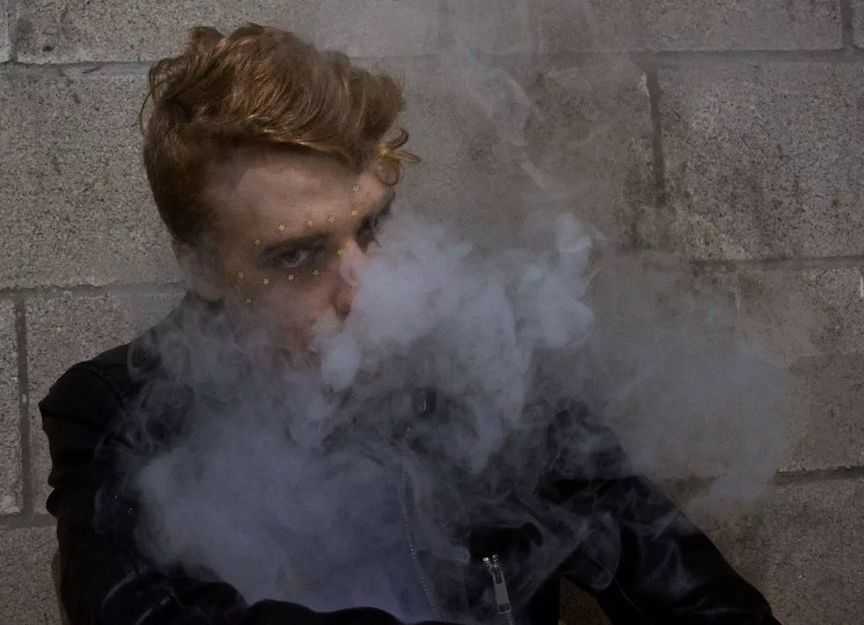 电影与烟,不得不说的故事 电影与烟,不得不说的故事