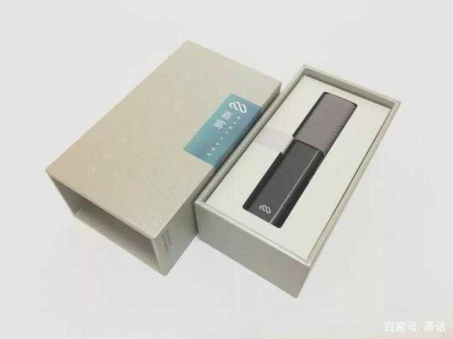 尼古丁盐发明人首创喜雾电子烟评测，全球首款推拉式隐藏烟嘴设计