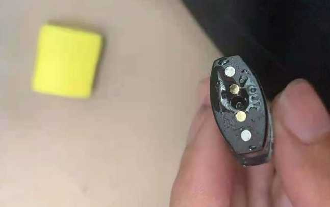电子烟烟弹漏油是怎么回事?什么原因造成的?应该怎么解决? 电子烟烟弹漏油是怎么回事?什么原因造成的?应该怎么解决?