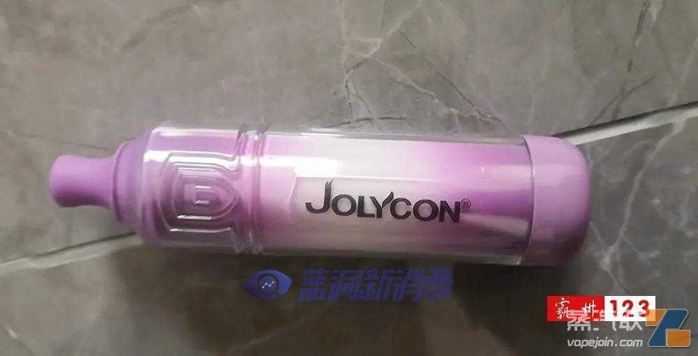 河北霸州家长维权曝光:校门外商店向未成年售卖电子烟
