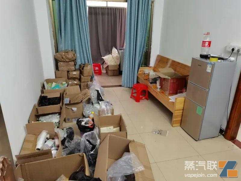 甘肃警方侦破一起跨省特大非法制售电子烟案