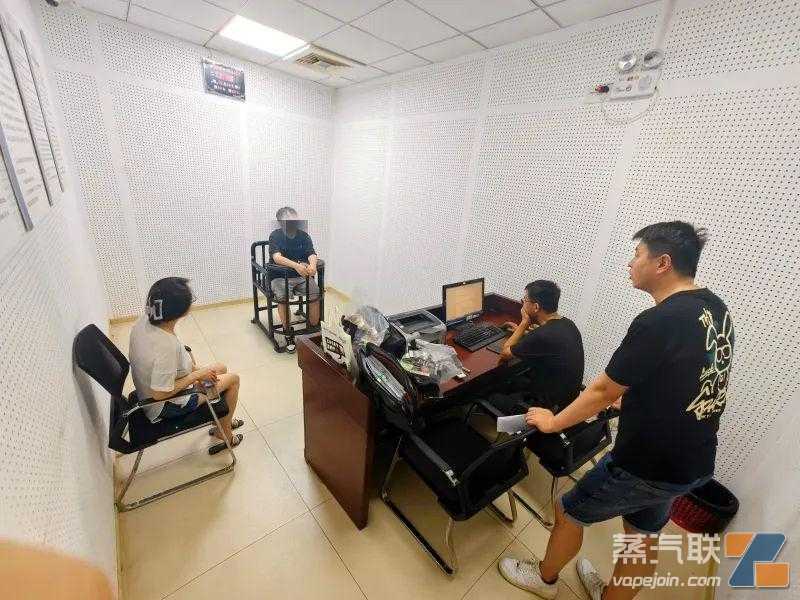甘肃警方侦破一起跨省特大非法制售电子烟案
