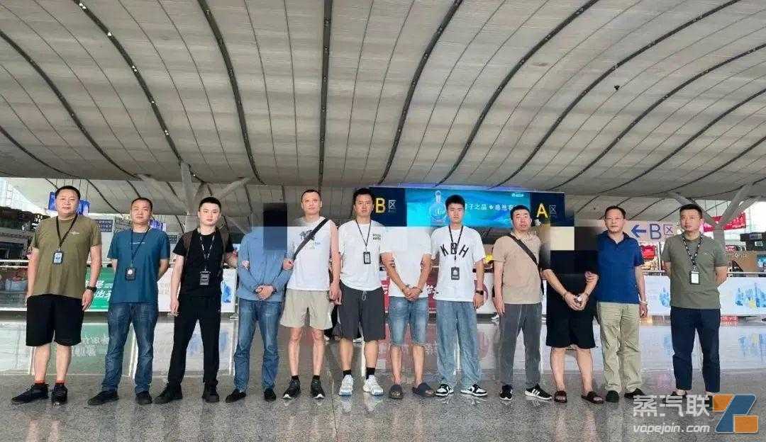 涉案千万元、抓获18人，警方打掉一伪劣电子烟产业链