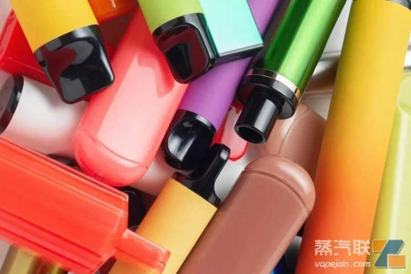 一次性电子烟占据全球电子烟市场近 40% 的份额