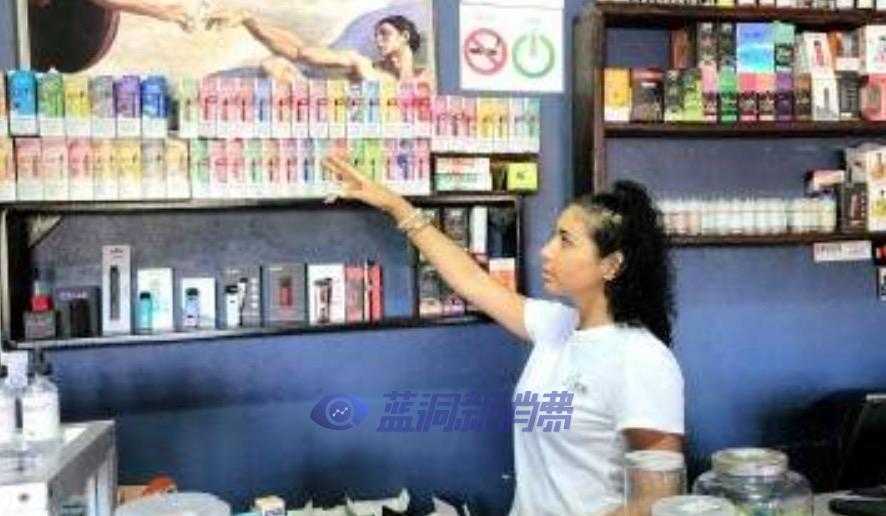 更多牙买加人转向吸电子烟戒烟，店主希望外界多接受利弊教育