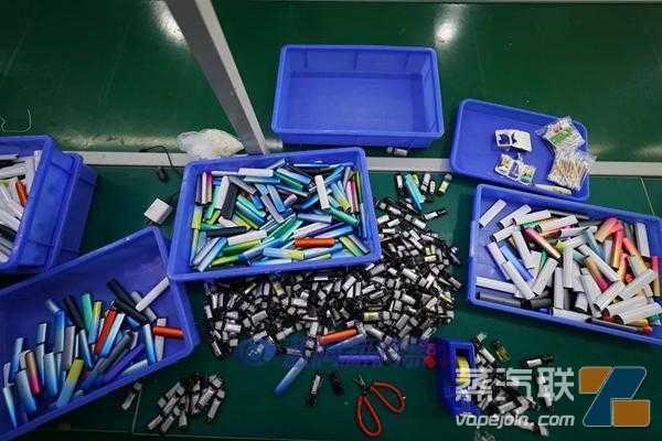 涉案3000余万！重庆破获西南首例特大非法制售新型电子烟案