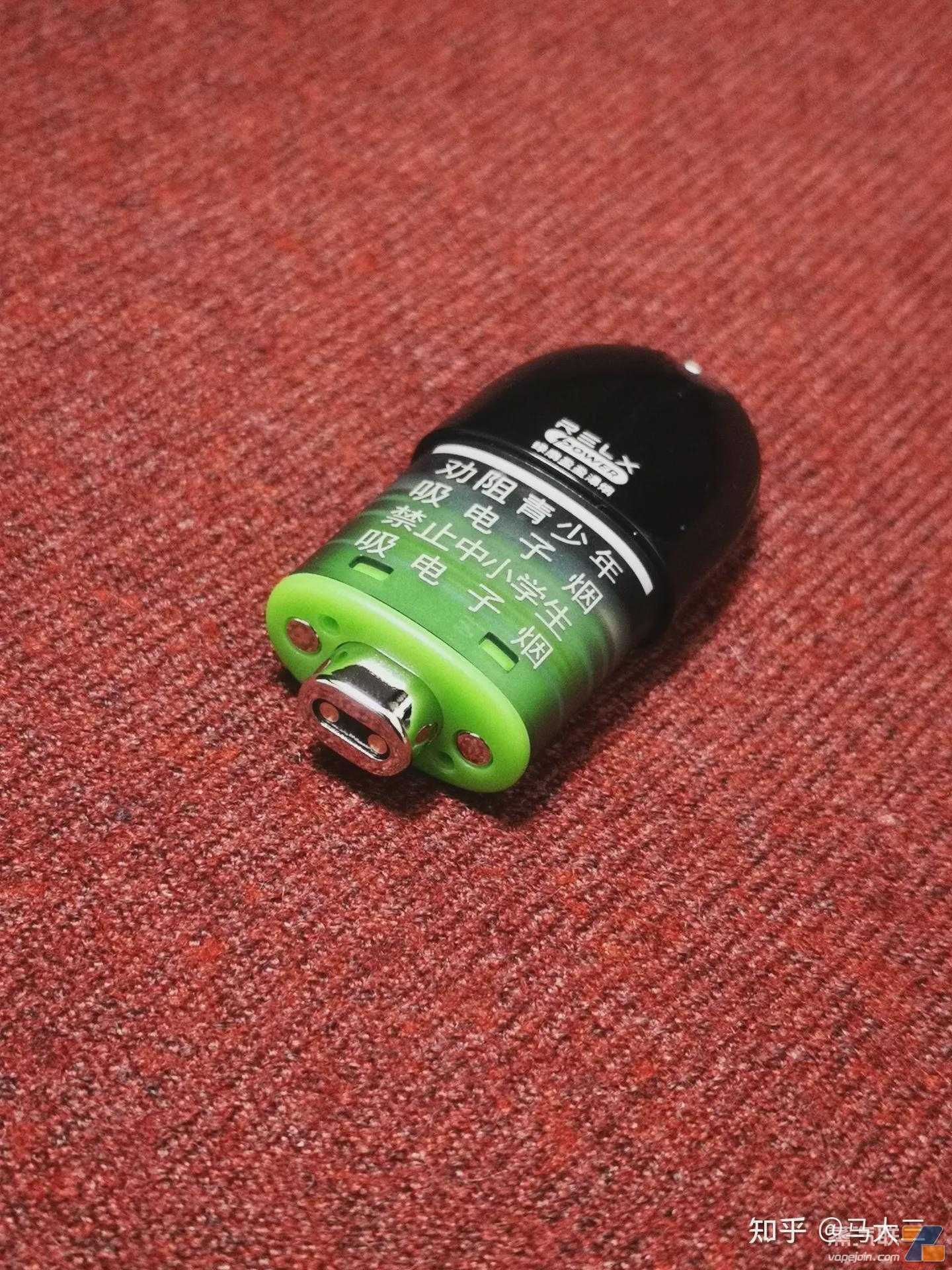 悦刻最近确实出了一个最新款的产品第六代悦刻，破界宙斯系列