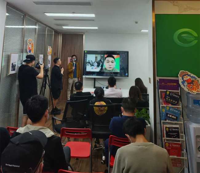 “中国造”一团燎原之火，近30家“大牌”企业相聚剑指电子烟品牌如何出海！