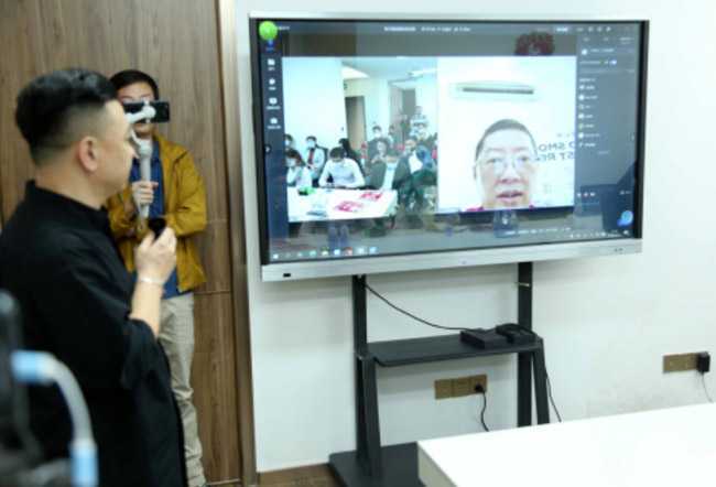 “中国造”一团燎原之火，近30家“大牌”企业相聚剑指电子烟品牌如何出海！