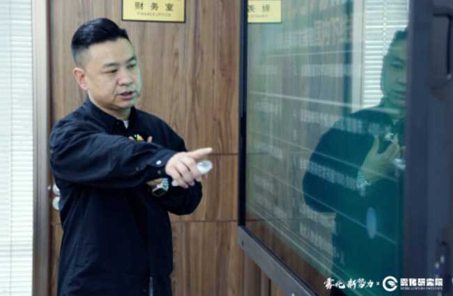 “中国造”一团燎原之火，近30家“大牌”企业相聚剑指电子烟品牌如何出海！