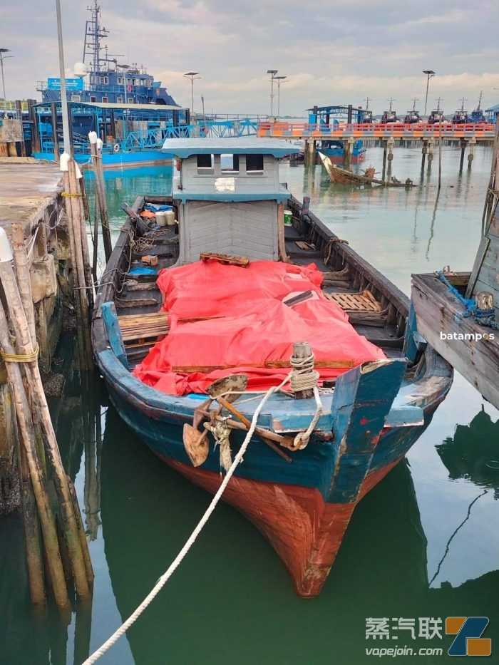 印尼海关成功截获6250万支来自新加坡的非法烟草