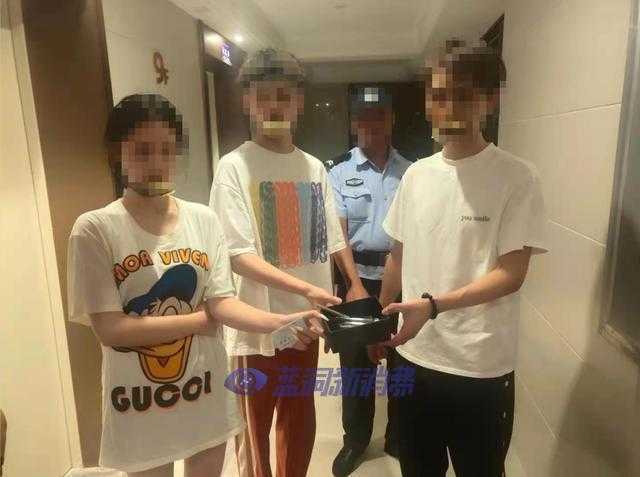 当心！令你上头的电子烟可能含有毒品