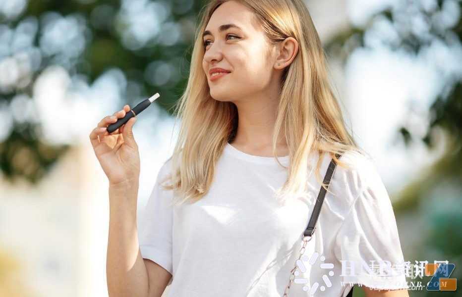 抽烟的女孩子一定是坏女孩吗?