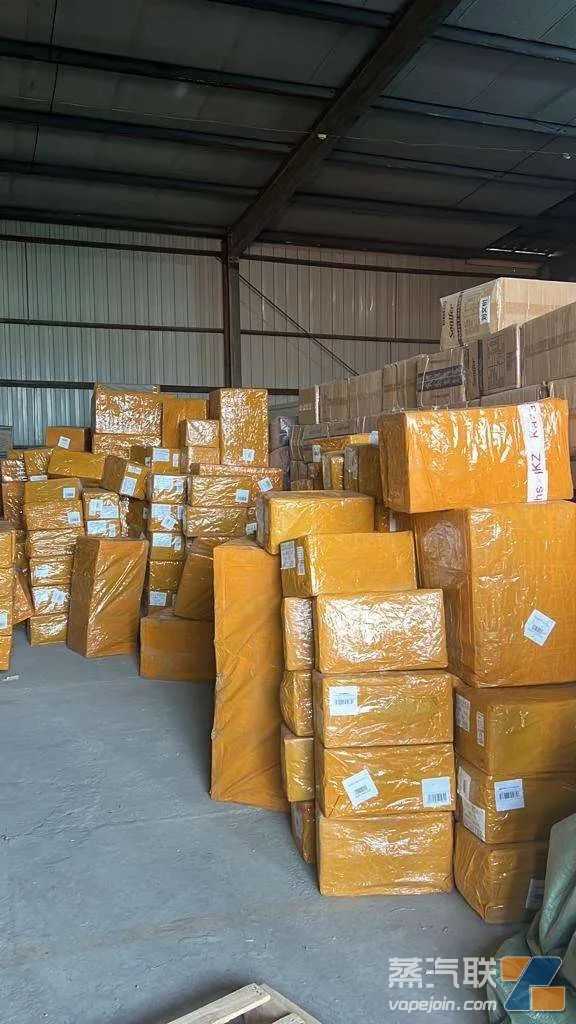 价值一亿元!哈萨克斯坦海关截获一批来自中国的电子烟
