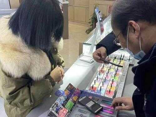 鞍山市开出首张向未成年人销售电子烟罚单