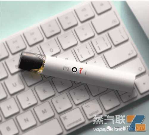 魔笛MOTI电子烟产品展示介绍，机身颜色与烟弹口味有哪些选择？