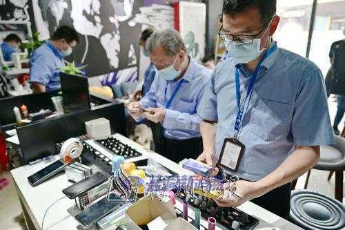 梅州烟草局开展电子烟市场专项检查：​保护未成年人免受侵害