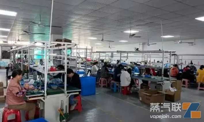 浙江查获“奶茶杯”“可乐罐”等7万支大案：涉案金额超3000万元，抓捕17人