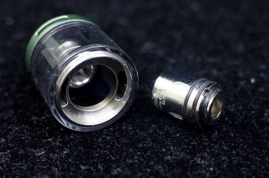 AUGVAPE-VX217电子烟套装设备，凶猛的烟雾与口感！